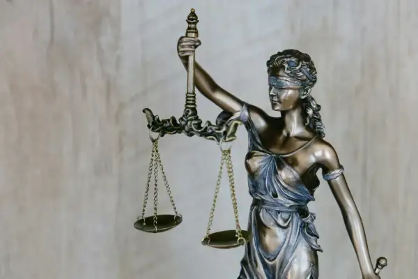Pomoc adwokata w Lublinie w praktyce – na jakim etapie sprawy ma realne znaczenie?